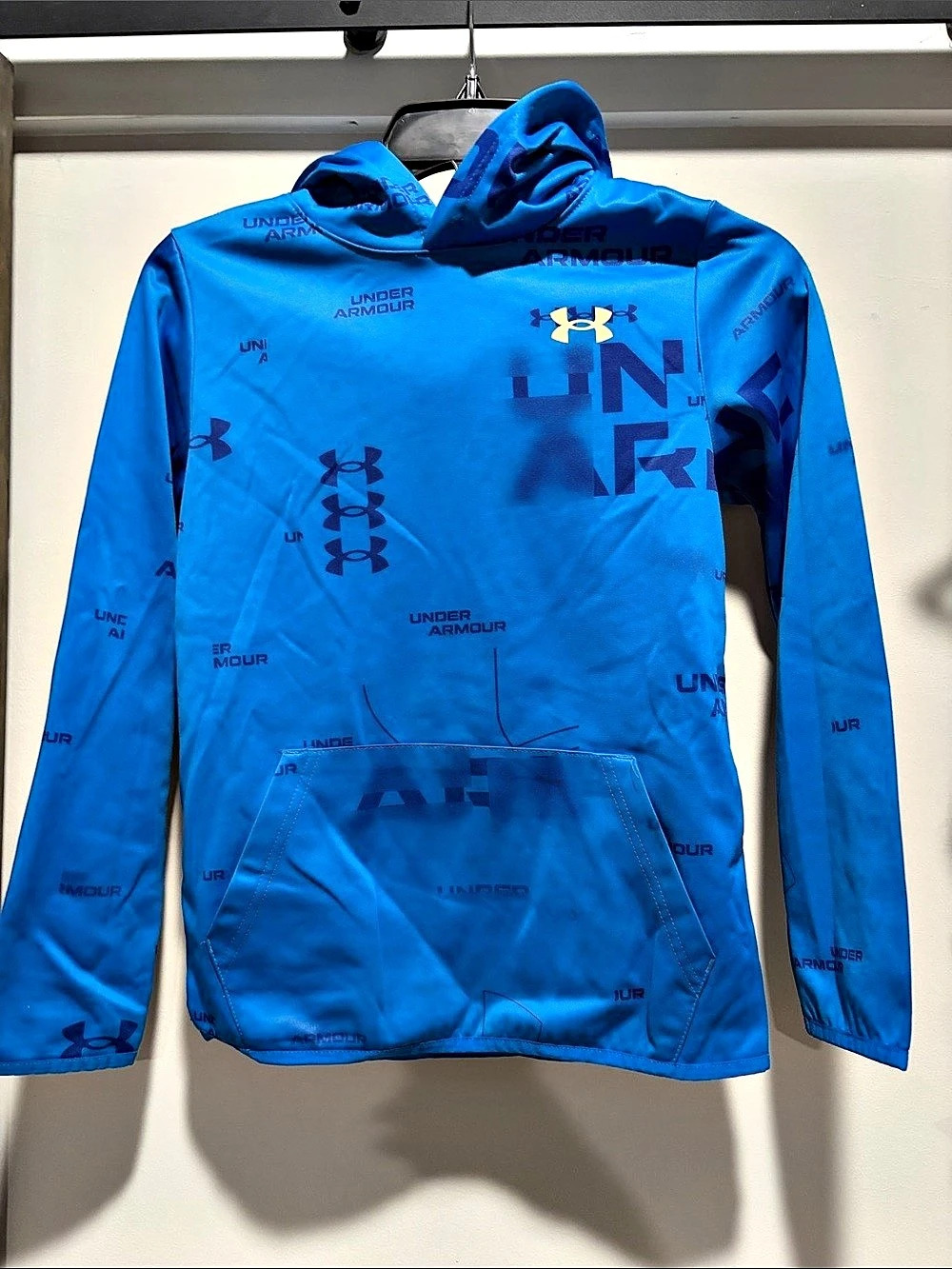 Under Armour Boys Medium (8) Blue Hoodie Like New